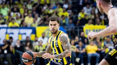 Fenerbahçe ile Panathinaikos arasındaki maç hangi kanalda ve saat kaçta?