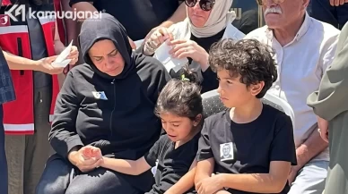 Değerli Öğretmen Mahir, Öğrencilerinden Dokunaklı Veda Aldı!