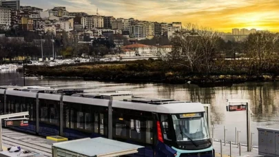 Eyüpsultan-Bayrampaşa Tramvay Hattı'nın Yapımına Başlandı