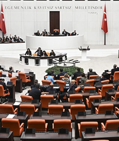 25 yıl boyunca evli kalan kadınlar için erken emeklilik imkanı sunulacak