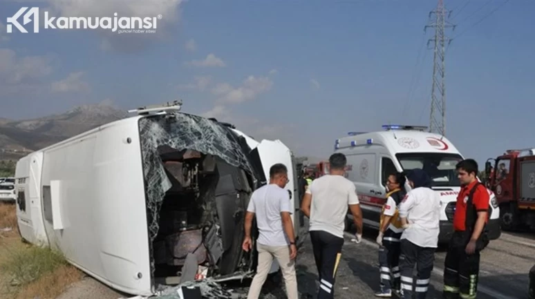 Mersin'de Otobüs Kazası: 2 Kişi Hayatını Kaybetti, 35 Kişi Yaralandı