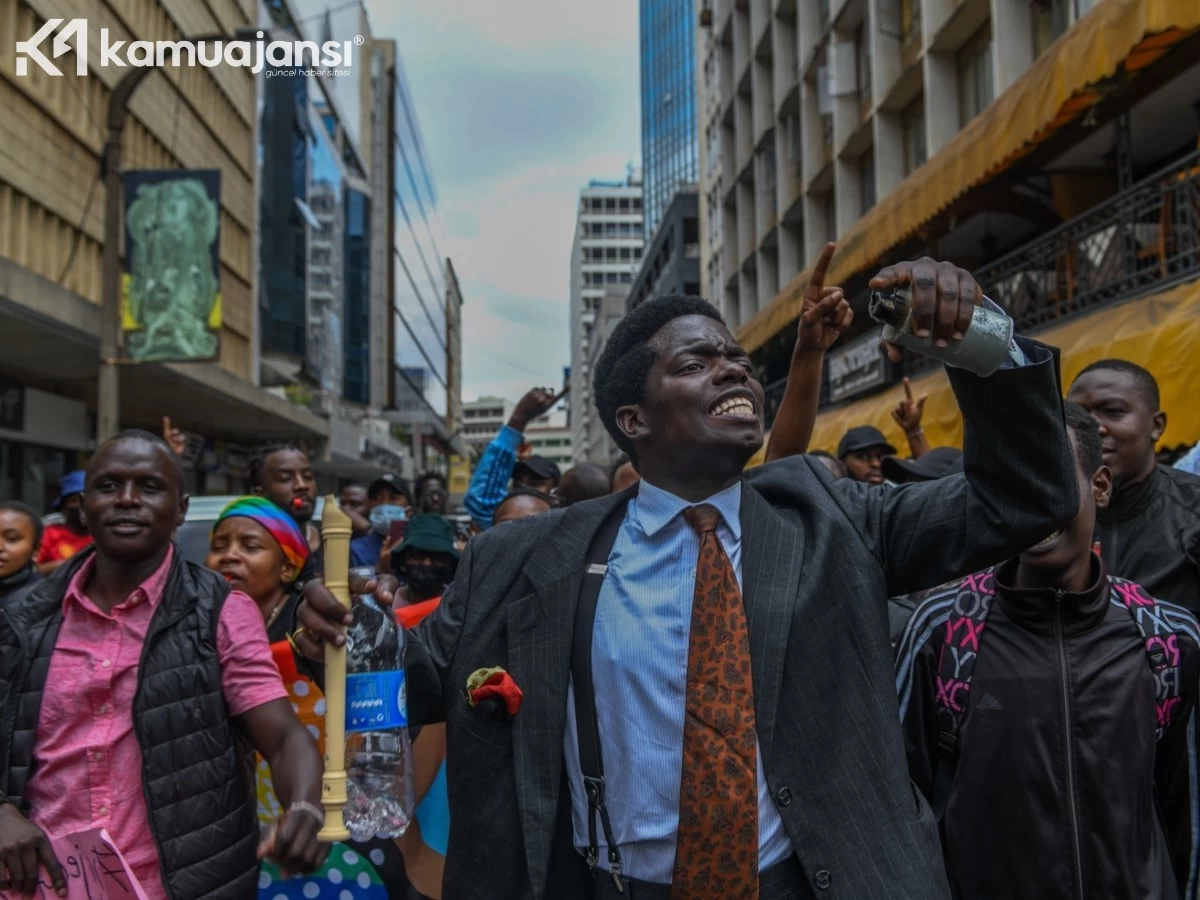 Kenya'da vergi protestoları devam ediyor, halk sokaklara döküldü