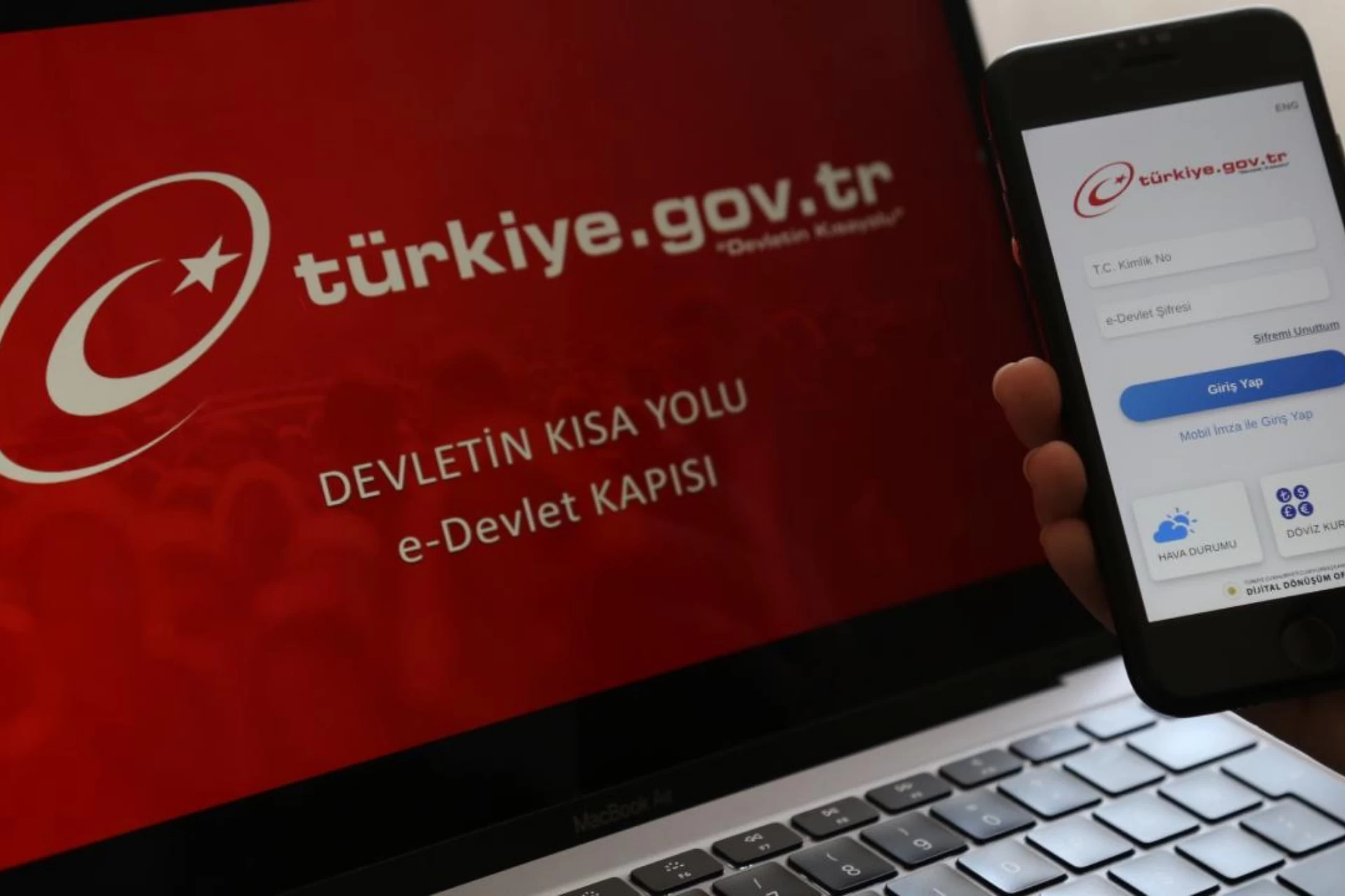 GİB'den Ücret İddialarına Yalanlama: Elektronik Uygulamalar Ücretsiz Kalacak