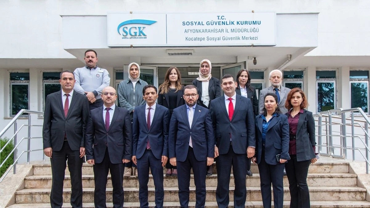 SGK'da 1.530 kadroya görevde yükselme